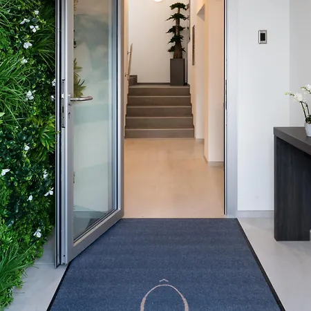 Motel-residence O Pied A Terre * Montilliez