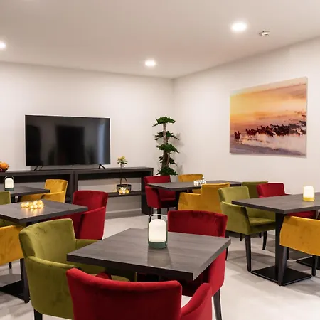 Motel-résidence ô Pied à Terre Aparthotel